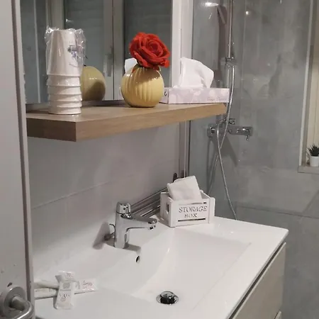 ｐｏｍｐｅｉ ｉｎ ｌｏｖｅ Apartament *